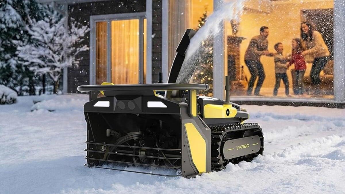 Robot cào tuyết Yarbo đang hot — giảm 400 USD trên Amazon